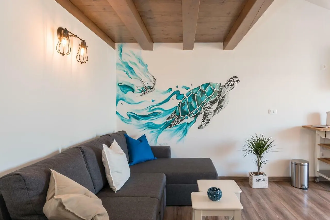 Skipper Suites Novigrad  Apartment